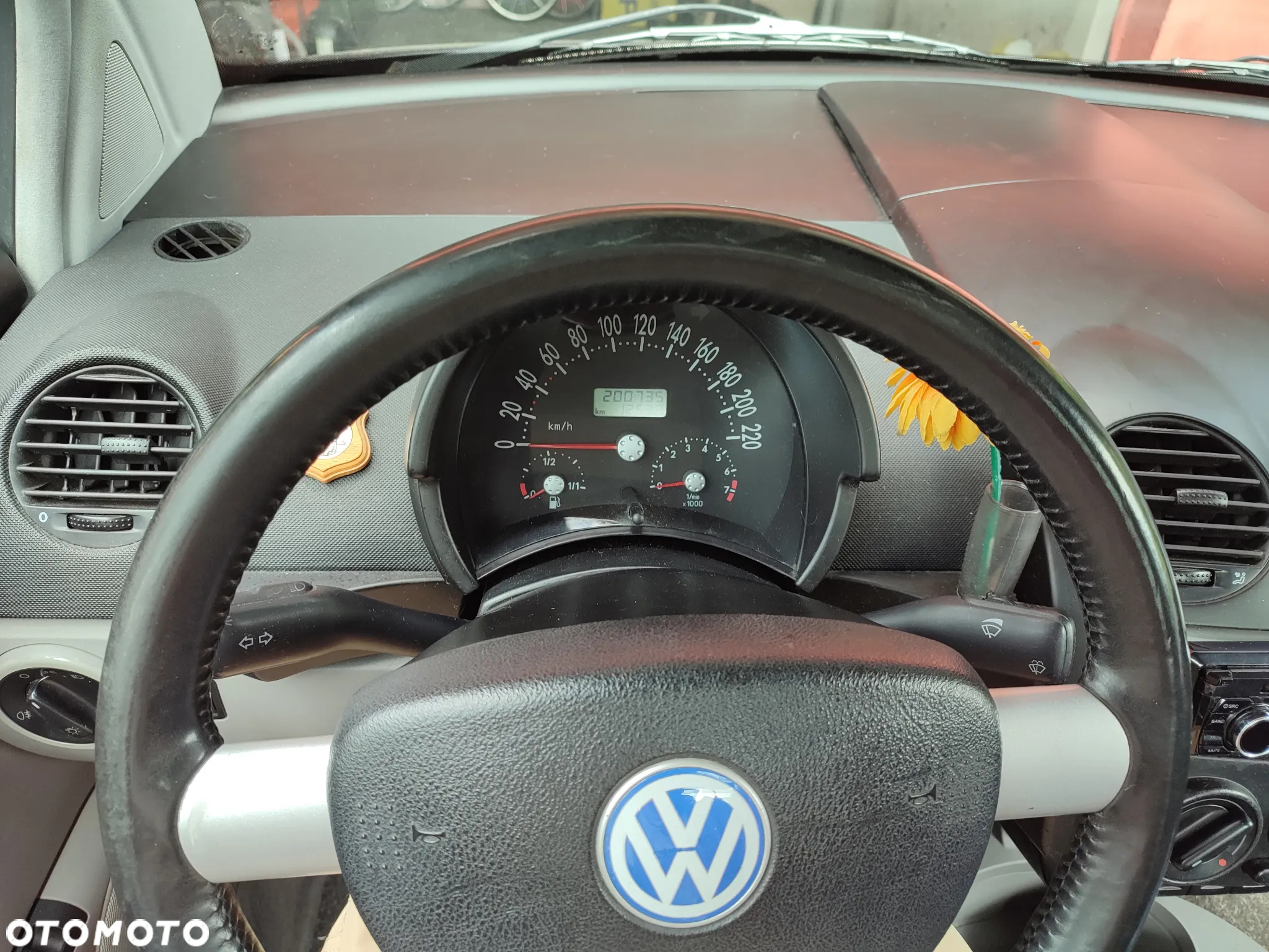 Volkswagen New Beetle 1.6 - 12