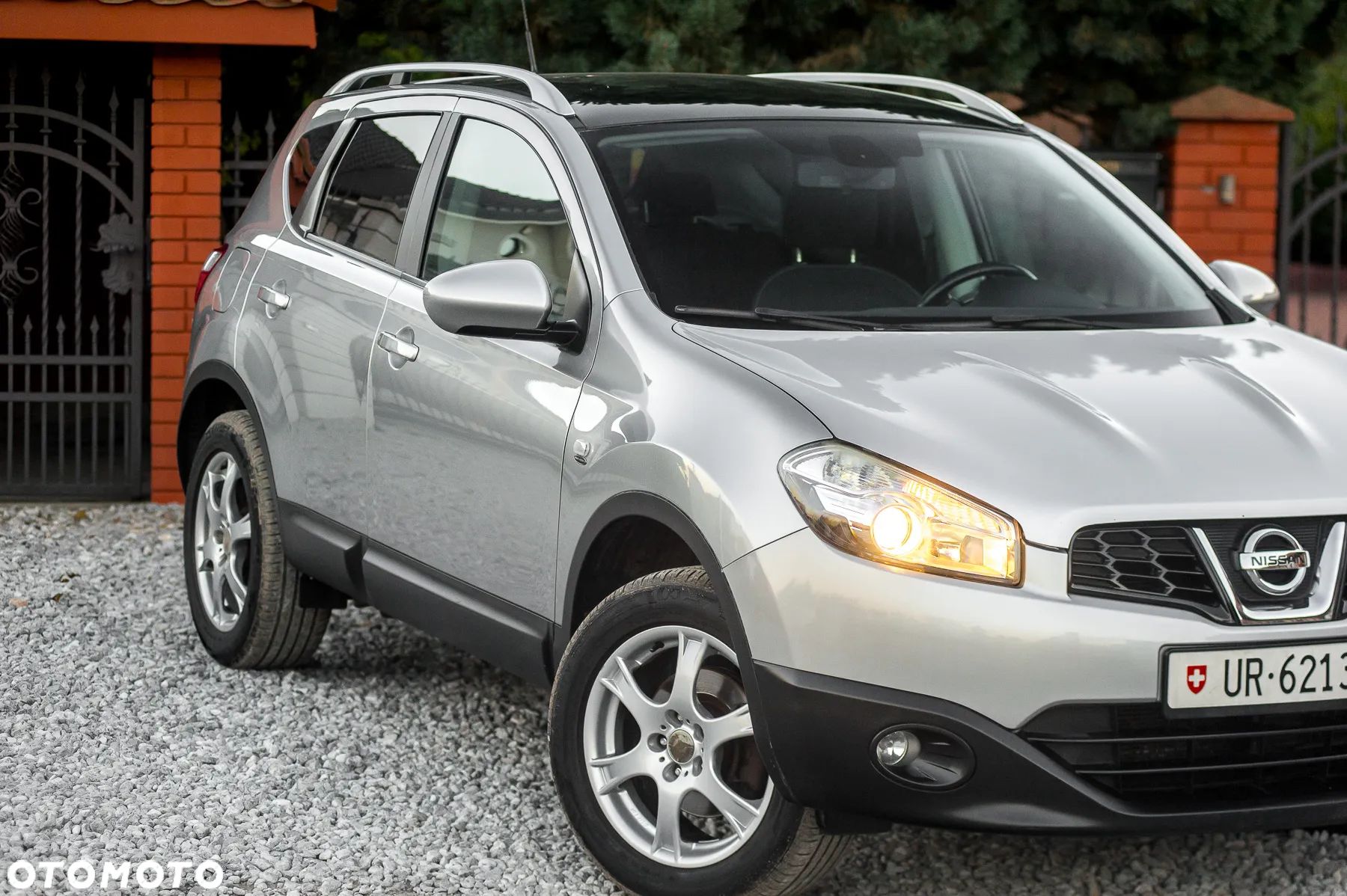 Nissan Qashqai 2.0 4x4 CVT tekna - 1