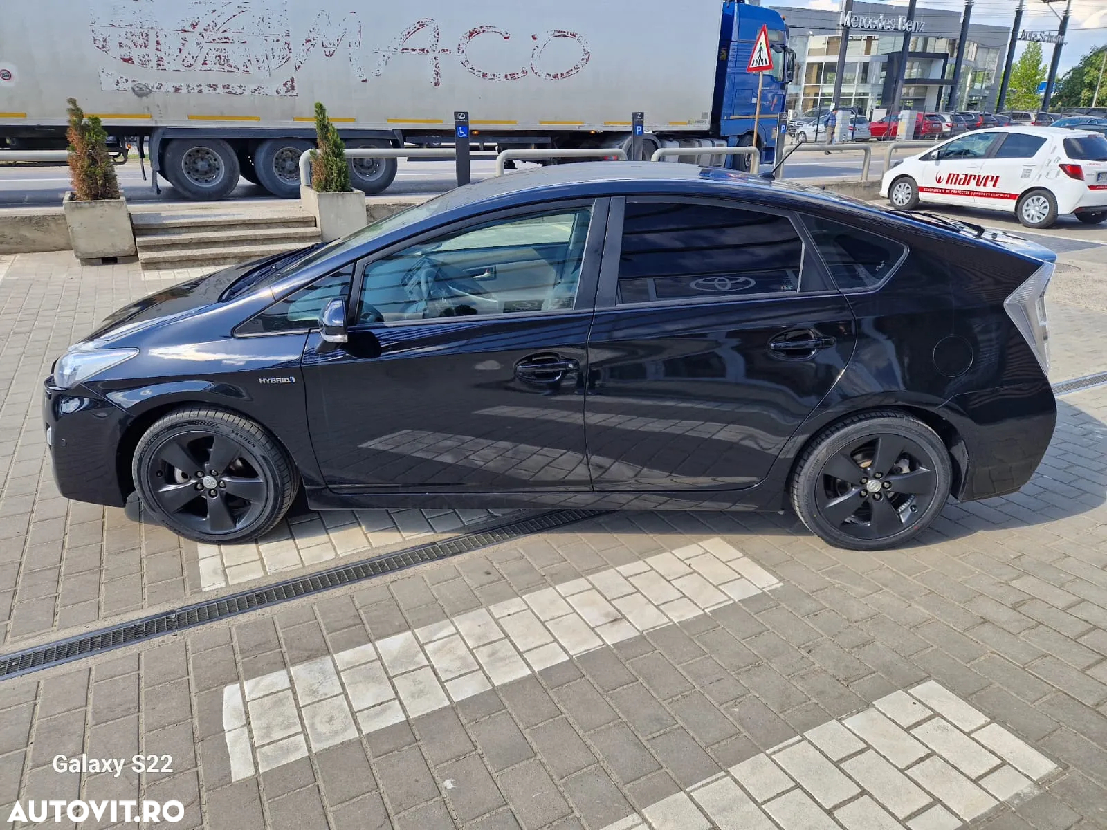 Toyota Prius - 8