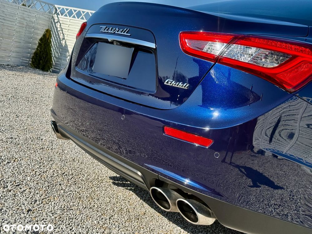 Maserati Ghibli Diesel - 12