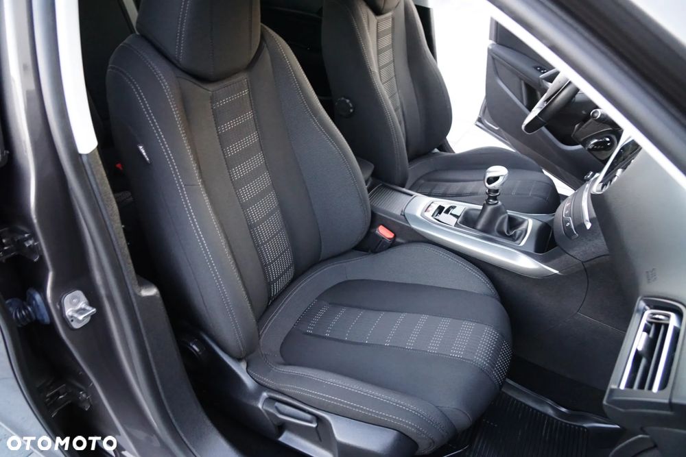 Peugeot 308 BlueHDi FAP 120 Stop&Start Allure - 28