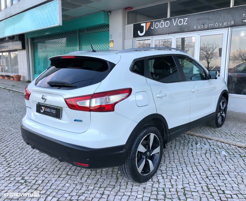 Nissan Qashqai 1.5 dCi N-Connecta 18 PS - 12