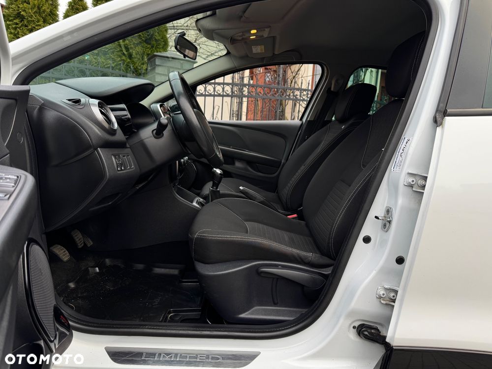 Renault Clio 1.2 16V Limited Plus - 8