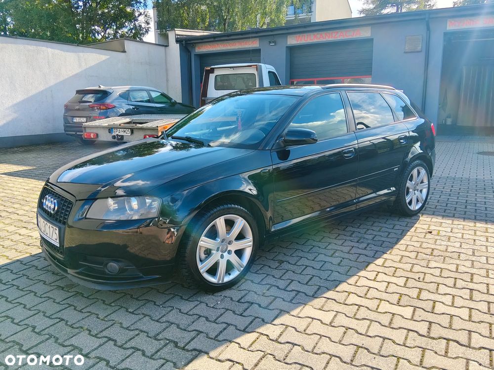 Audi A3 Sportback - 2