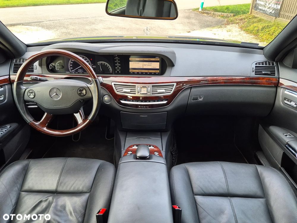 Mercedes-Benz Klasa S 500 4Matic 7G-TRONIC - 15