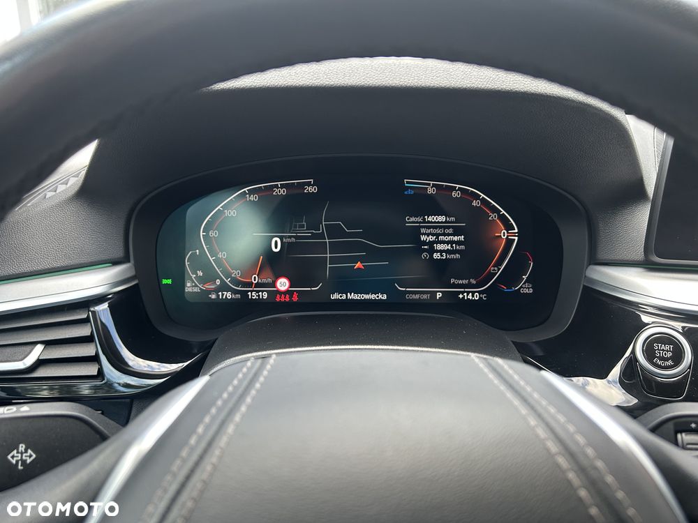 BMW Seria 5 520d Sport Line - 16