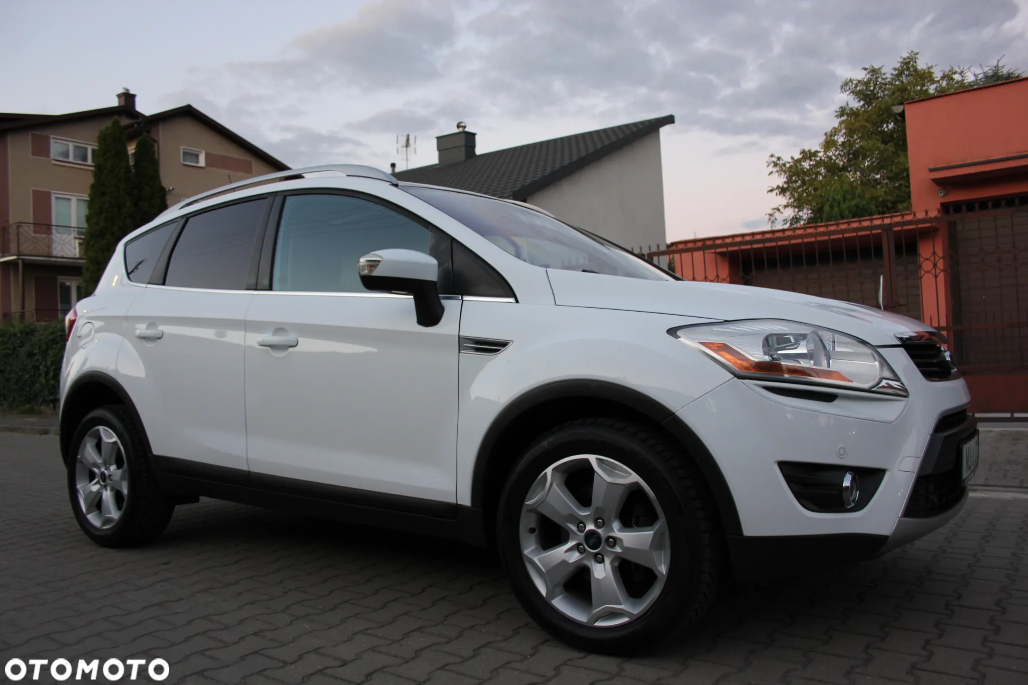Ford Kuga 2.5 Titanium - 7