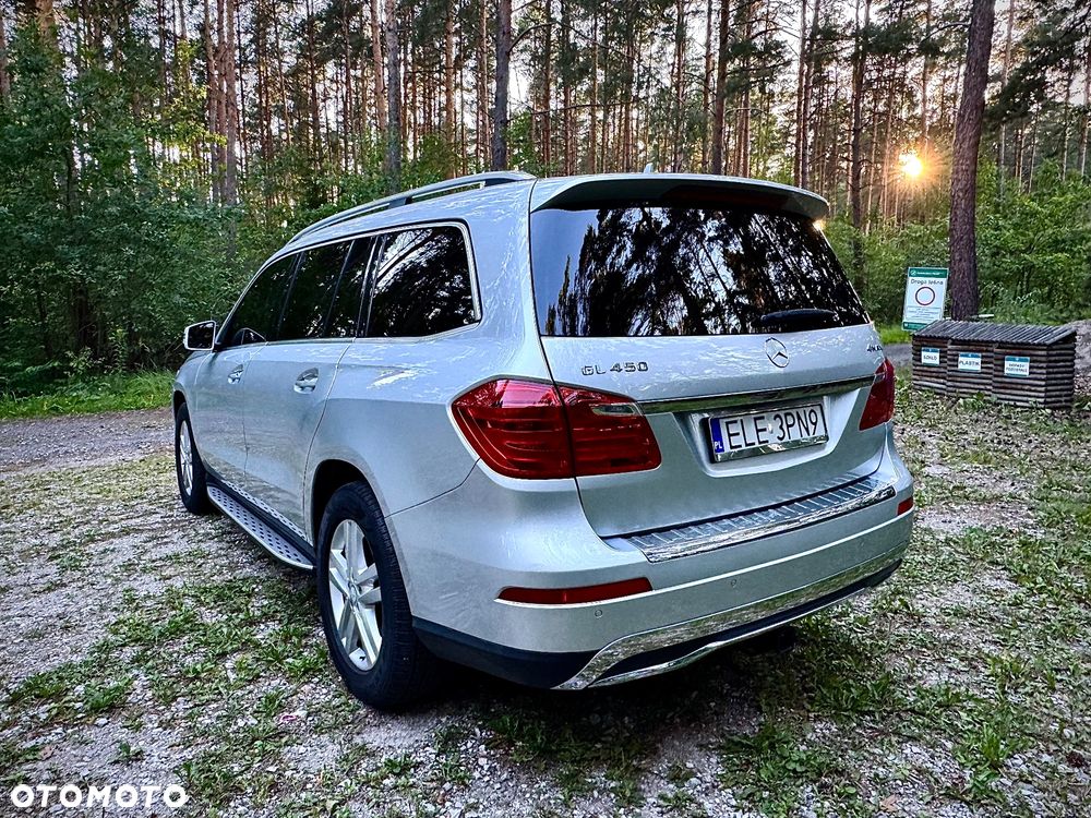 Mercedes-Benz GL - 9