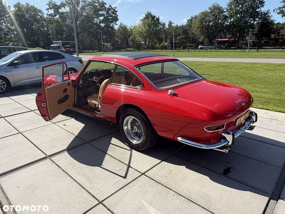 Ferrari 330 - 12