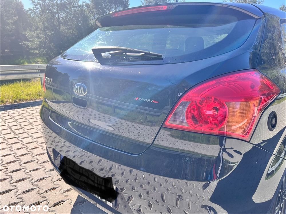 Kia Ceed - 5
