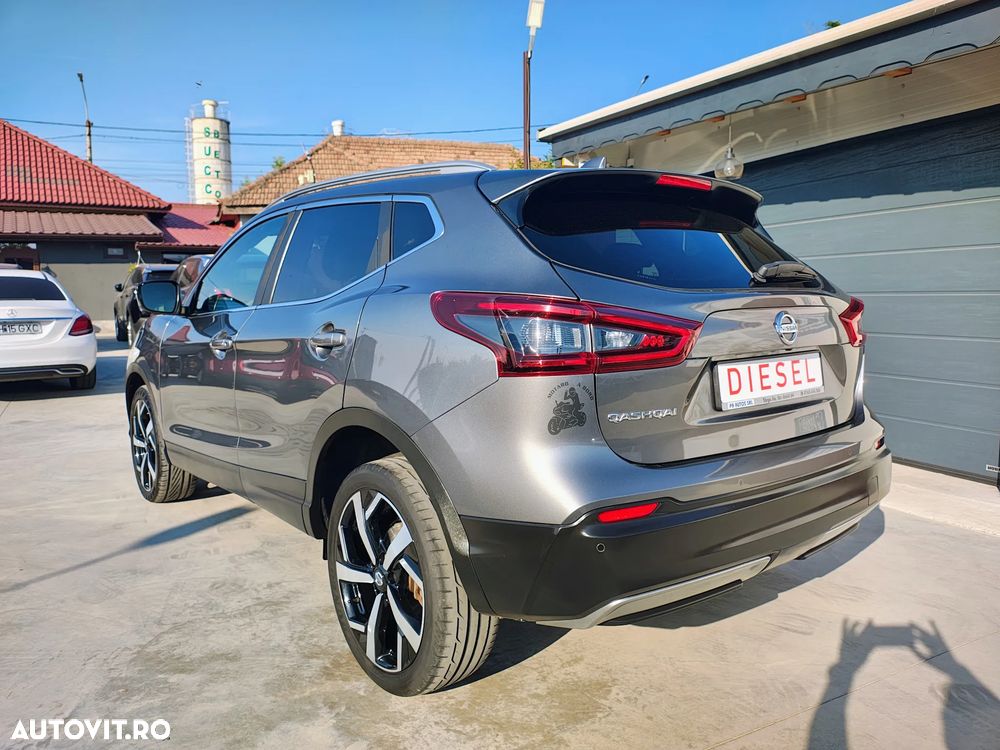 Nissan Qashqai 1.5 DCI DCT TEKNA+ - 4