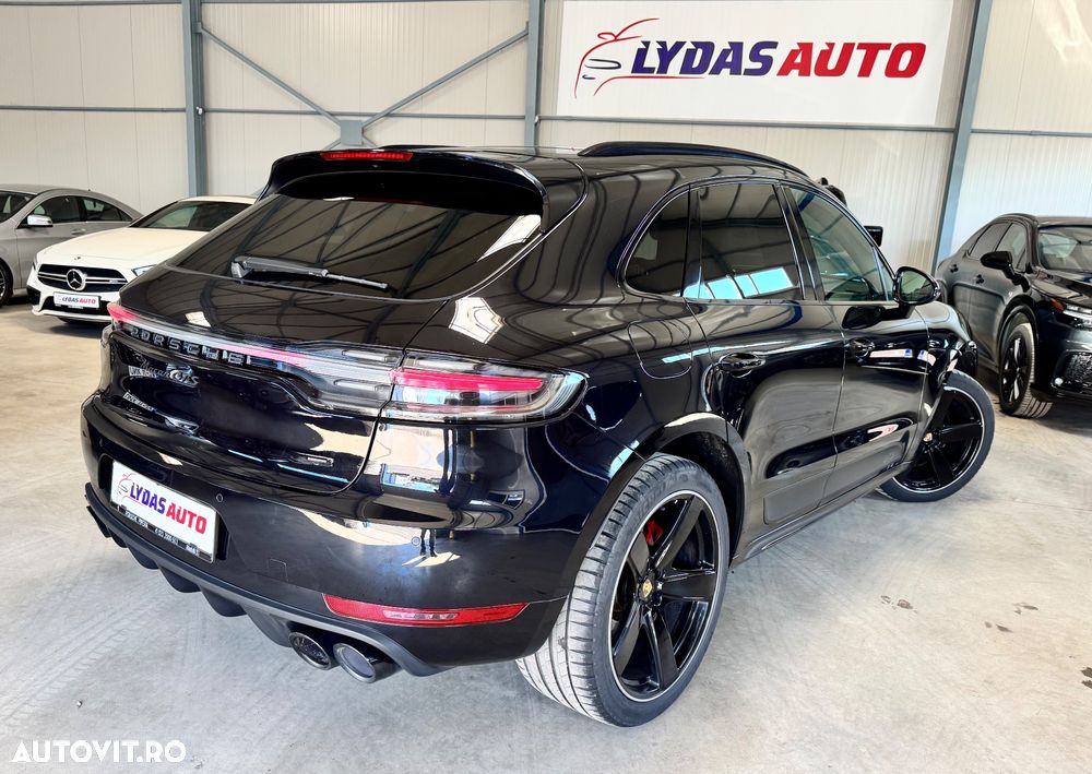 Porsche Macan GTS PDK - 4