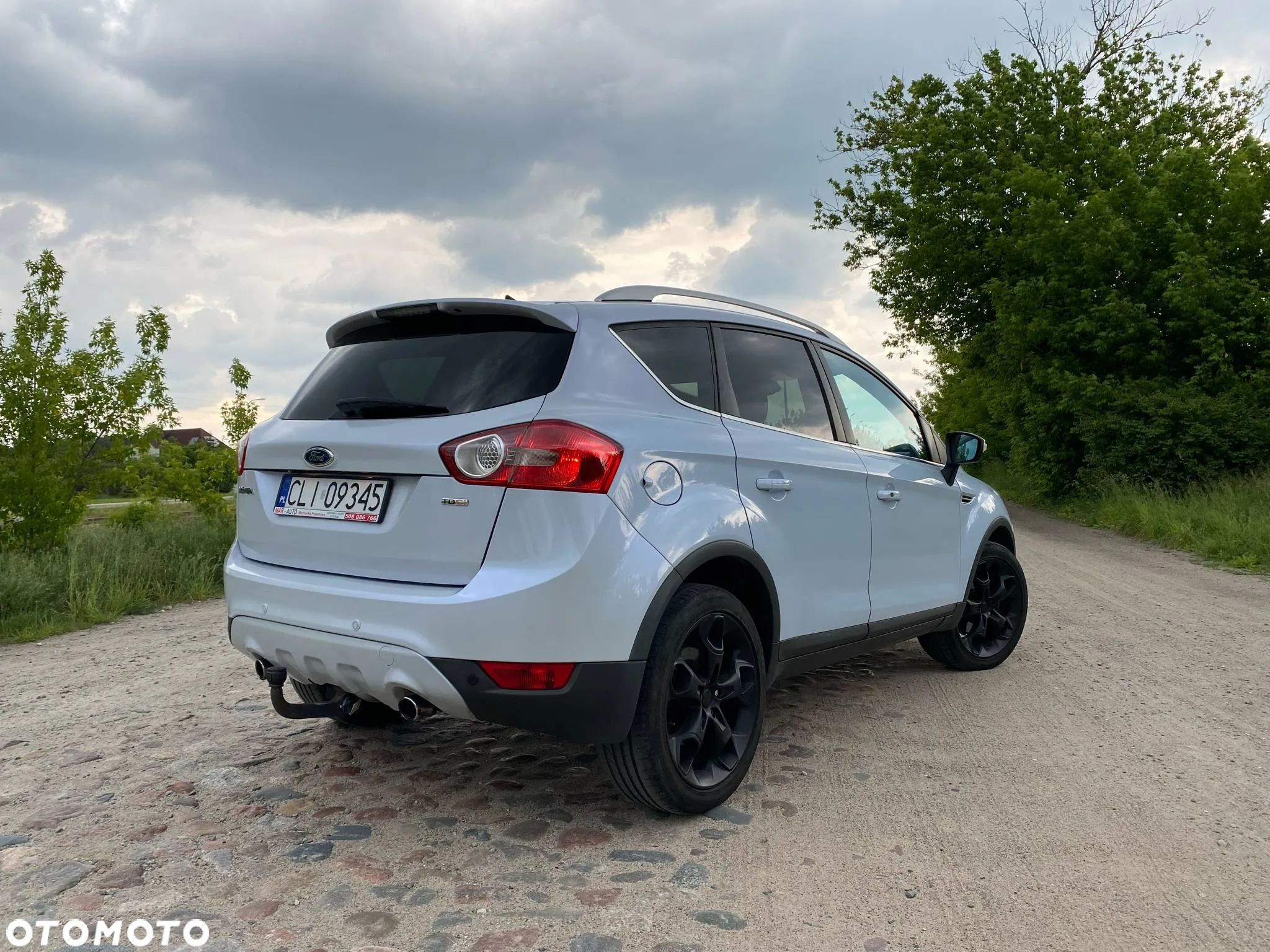 Ford Kuga 2.0 TDCi Titanium - 3