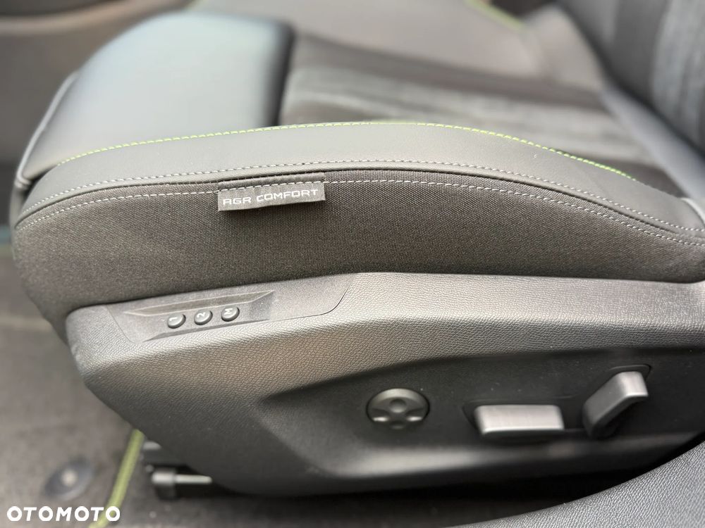 Peugeot 408 1.6 Plug-in Hybrid 240 GT Exclusive e-DCS7 - 14