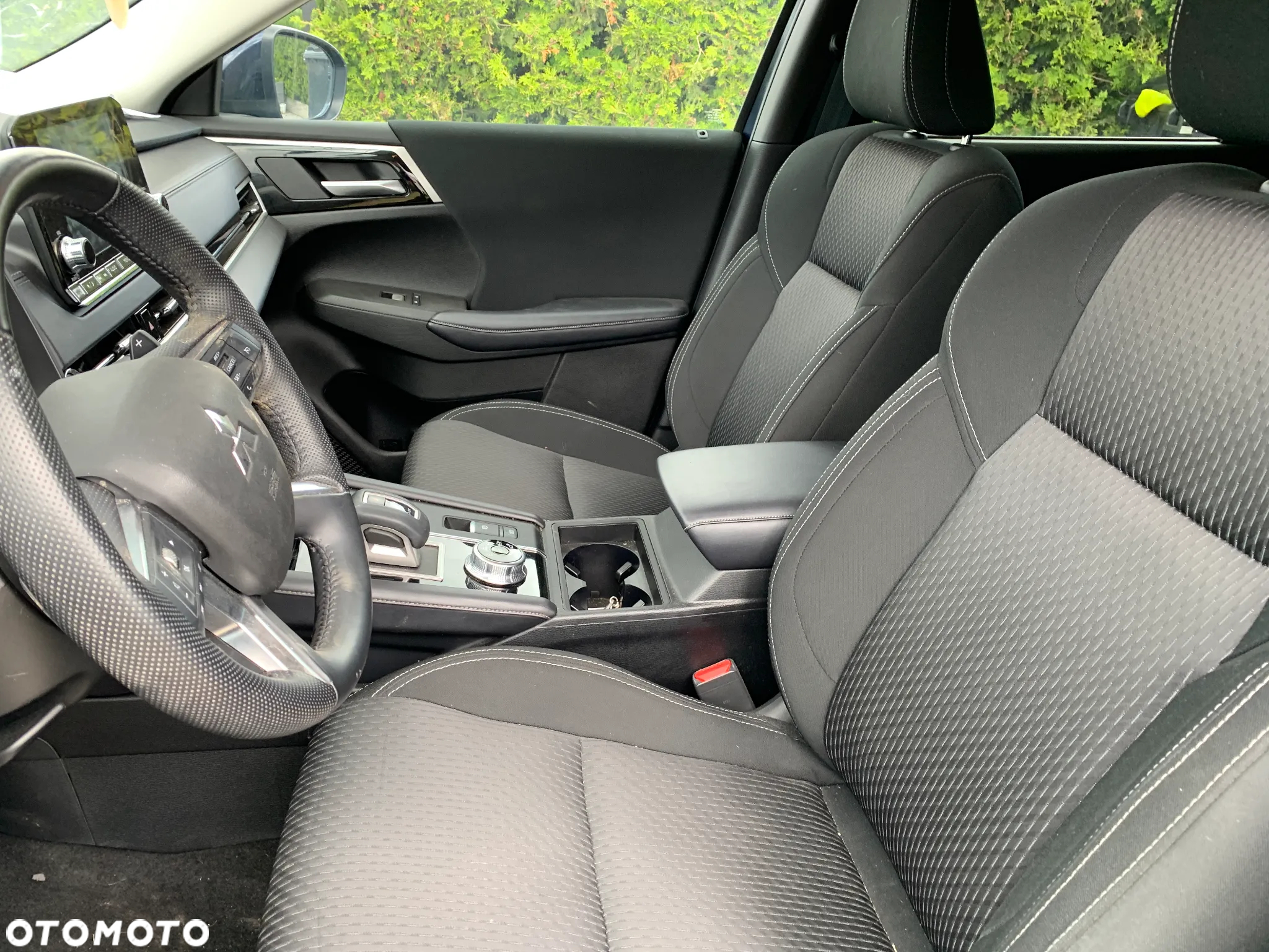 Mitsubishi Outlander - 15