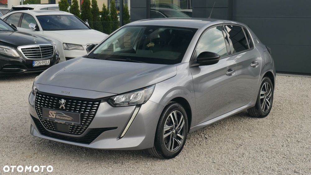 Peugeot 208 - 4