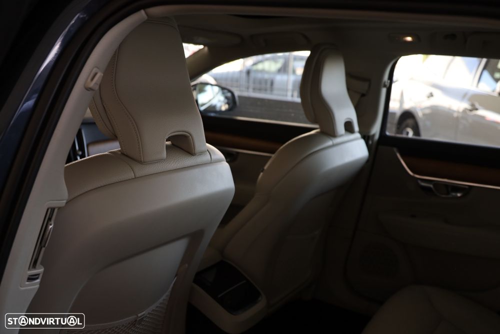 Volvo V90 2.0 T6 PHEV Inscription Expression AWD - 14