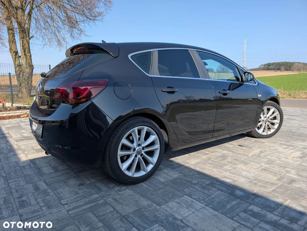 Opel Astra 2.0 CDTI DPF Edition - 7