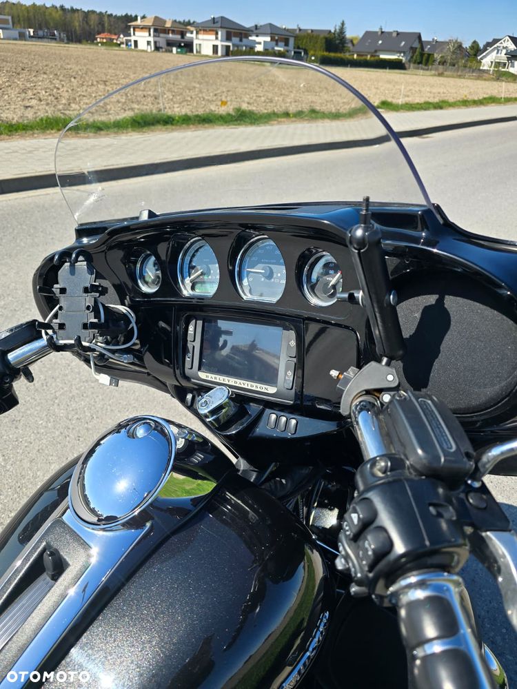 Harley-Davidson Electra - 12