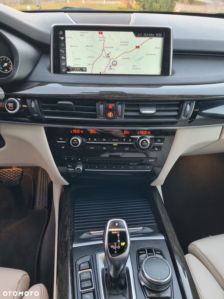 BMW X5 xDrive25d - 18