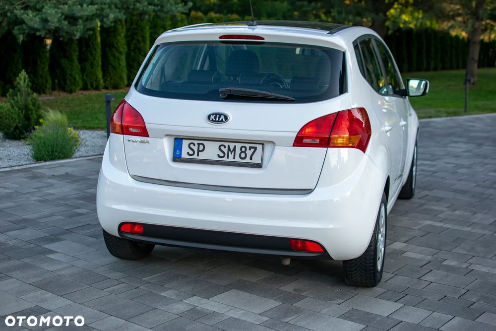 Kia Venga - 20