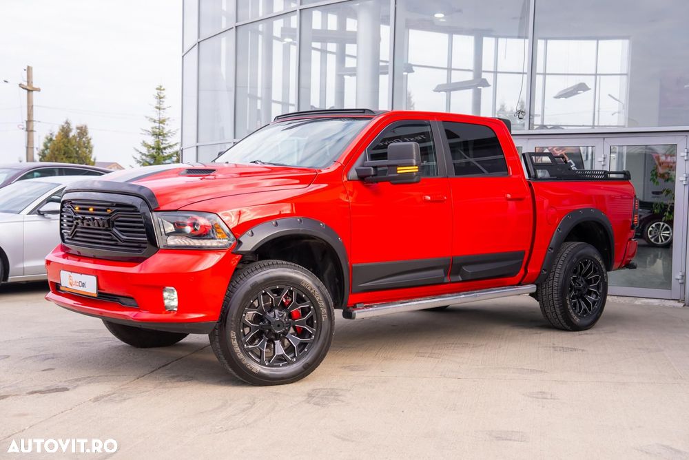 Dodge RAM - 8