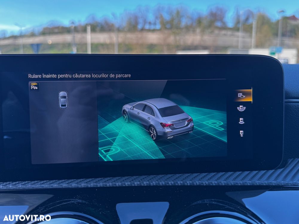 Mercedes-Benz A 180 d Sedan 8G-DCT Lim. AMG Line Advanced Plus - 33