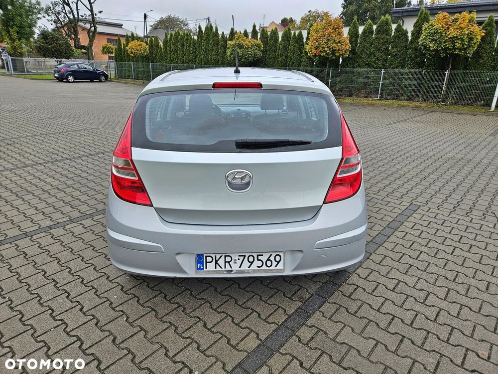 Hyundai i30 1.6 Premium - 5