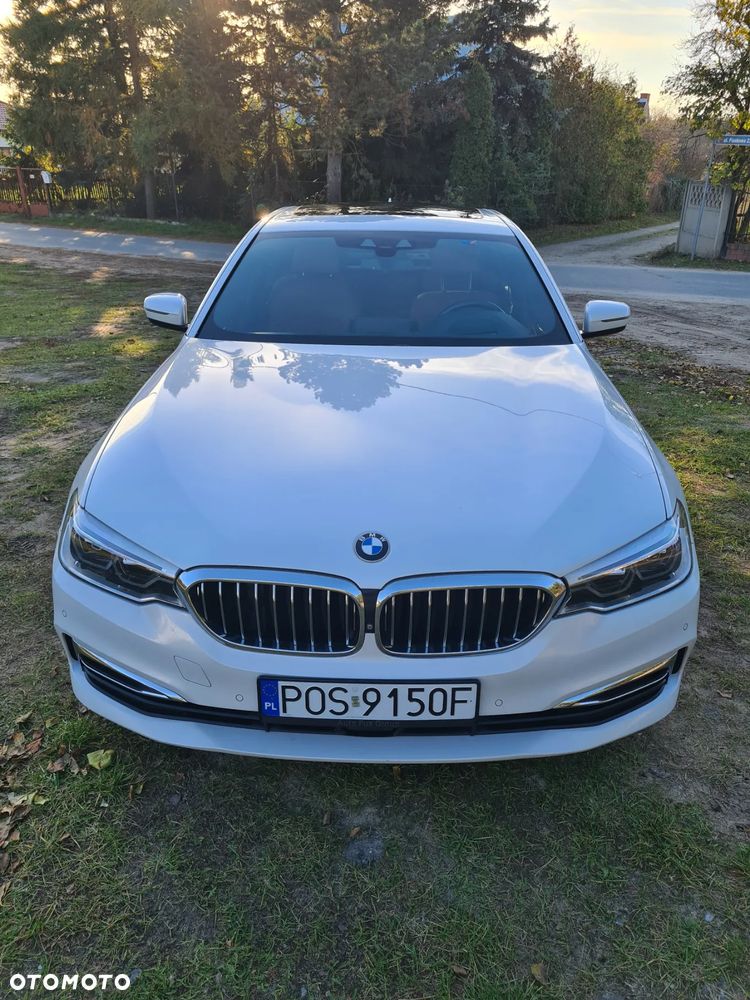 BMW Seria 5 520d xDrive Luxury Line - 32