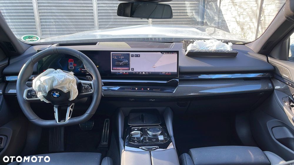 BMW Seria 5 520i M Sport Edition - 15