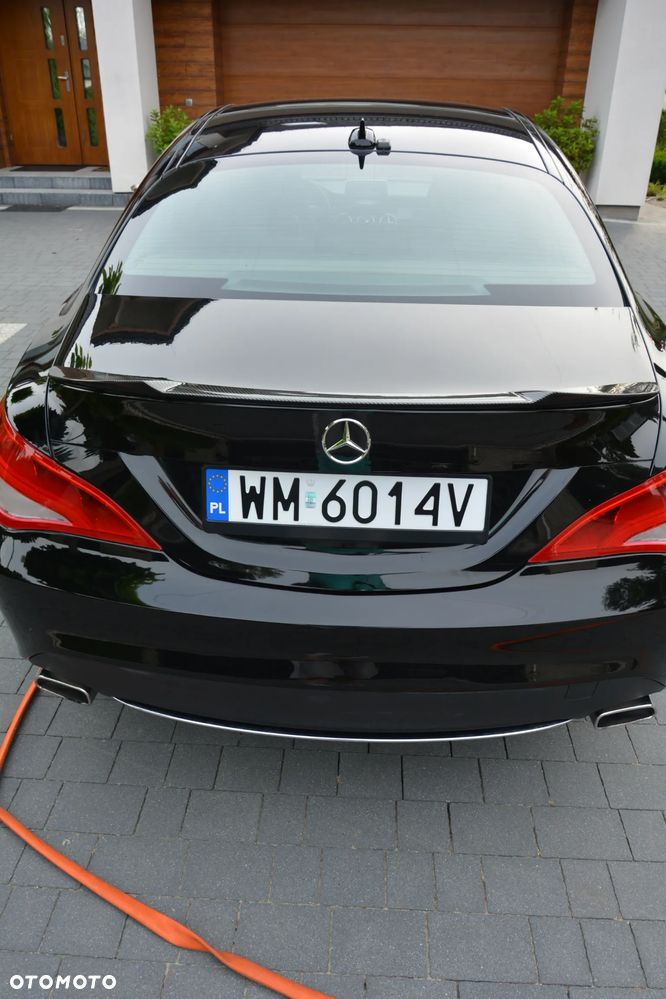 Mercedes-Benz CLA 250 4Matic 7G-DCT StreetStyle - 31