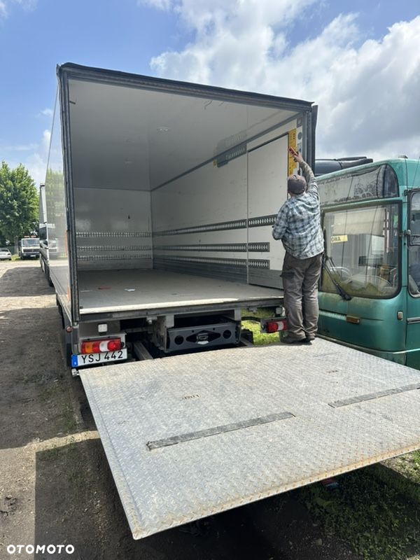 Mercedes-Benz ATEGO 1224L Kontener + Winda 6.7m ACC 16 Palet boczne drzwi6 - 23