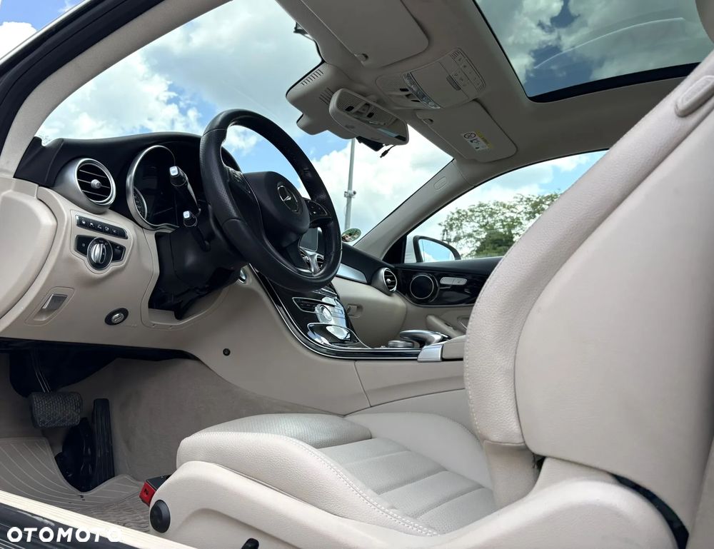 Mercedes-Benz Klasa C 200 4-Matic 9G-Tronic - 11