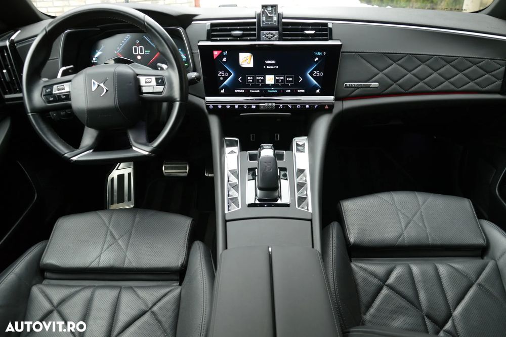 DS Automobiles DS 9 1.6 PHeV EAT8 Rivoli + - 5
