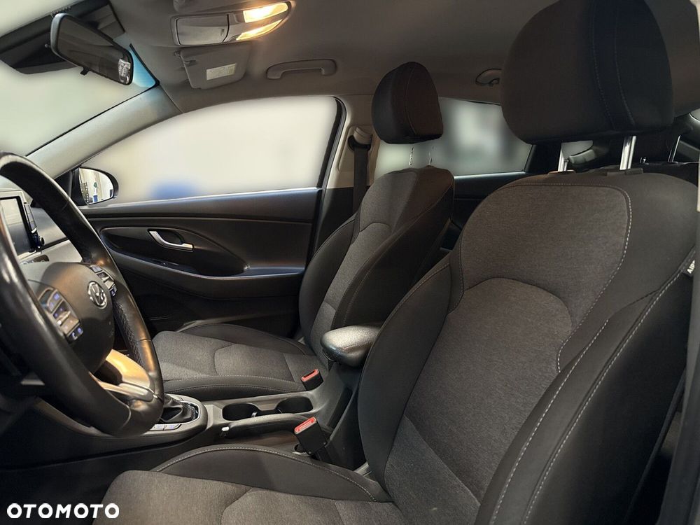 Hyundai i30 1.5 T-GDI 48V Smart DCT - 13