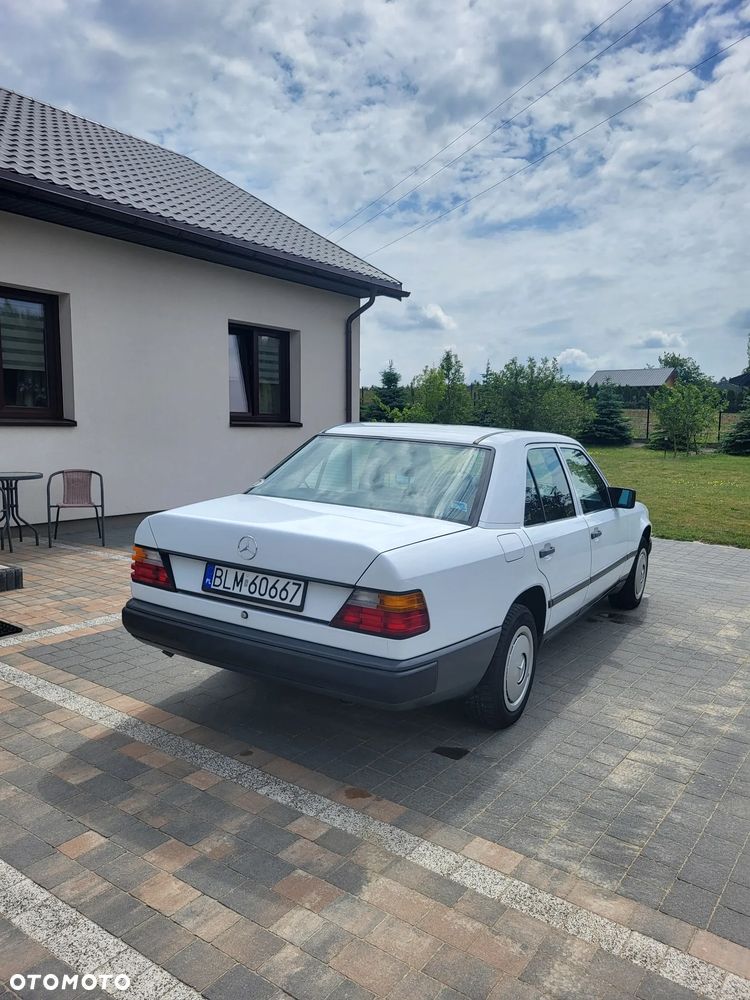 Mercedes-Benz W124 (1984-1993) - 7