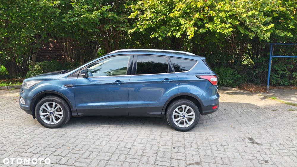Ford Kuga 1.5 EcoBoost FWD Titanium - 6