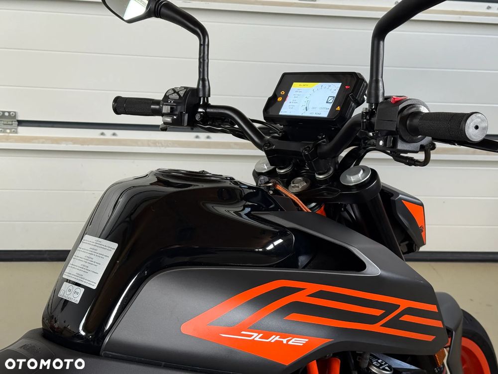 KTM Duke 125 - 25