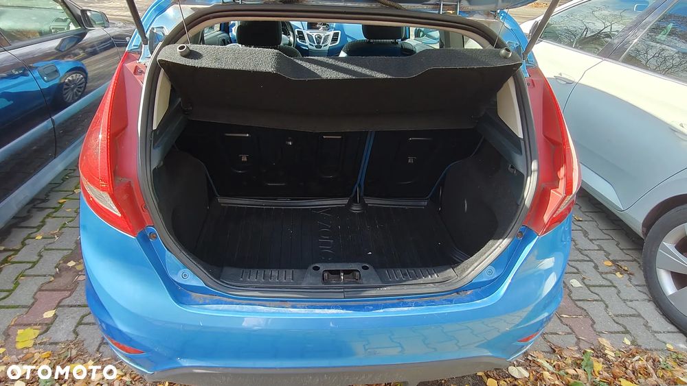 Ford Fiesta - 11