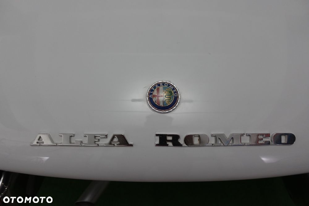 Alfa Romeo Spider - 19