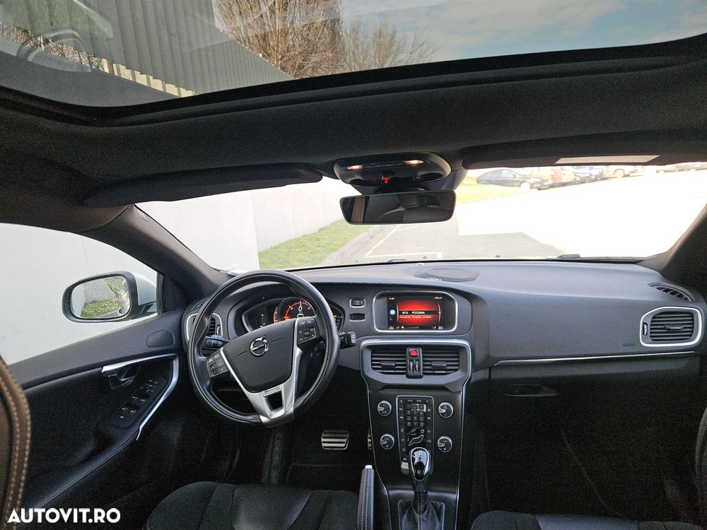 Volvo V40 D3 Aut. Inscription - 3