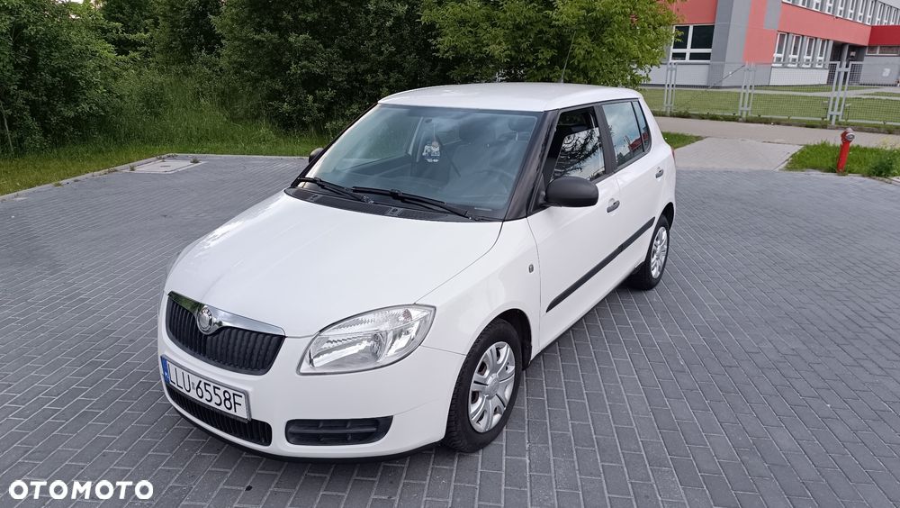 Skoda Fabia 1.2 HTP Ambiente - 1