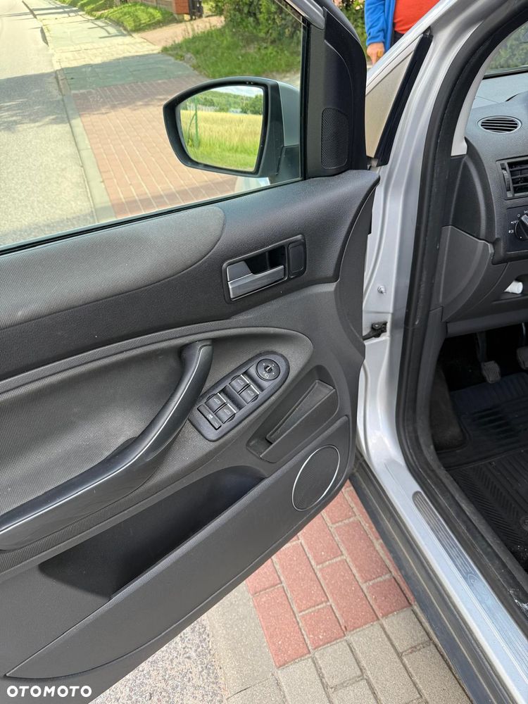 Ford Kuga 2.0 TDCi Titanium - 10