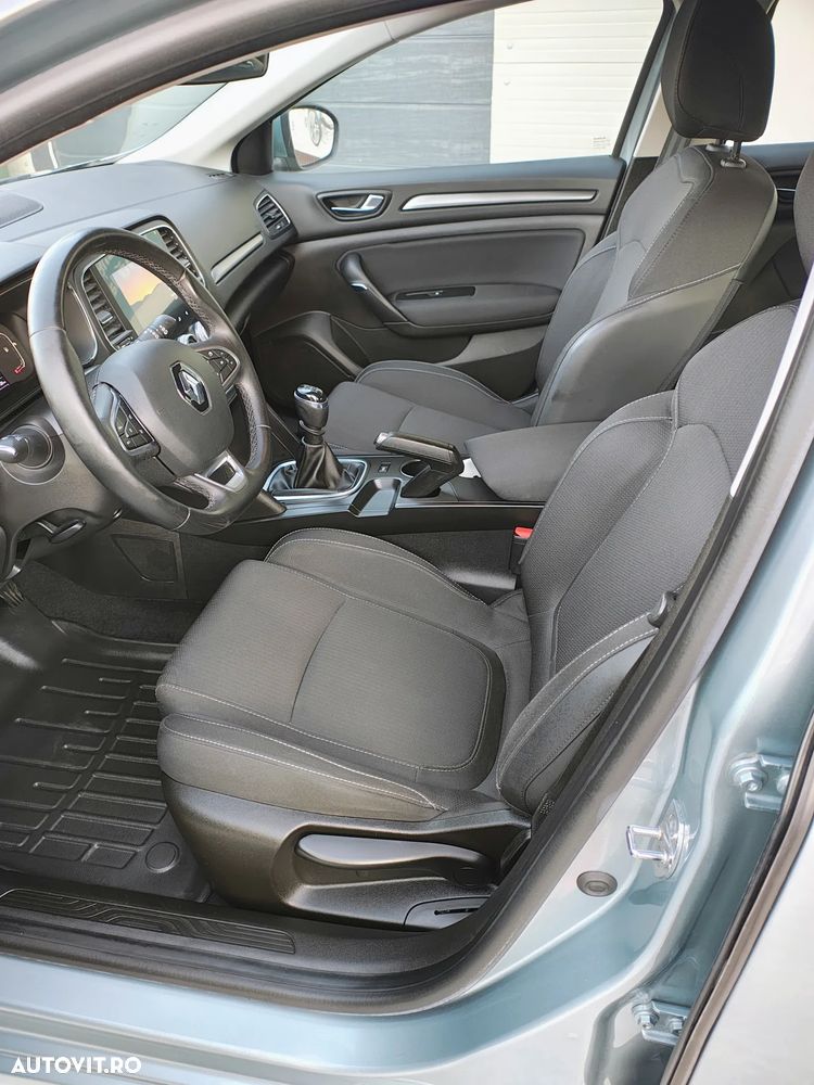 Renault Megane BLUE dCi 115 Deluxe-Paket LIMITED - 12