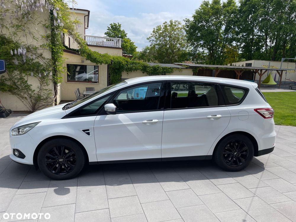 Ford S-Max - 16