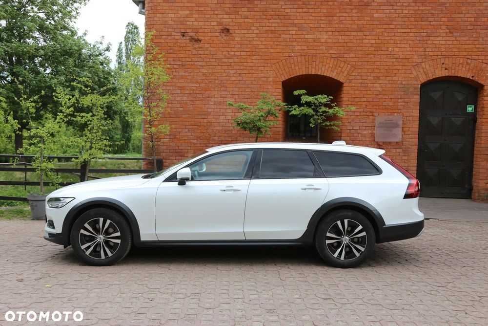 Volvo V90 Cross Country B4 D AWD Plus - 5