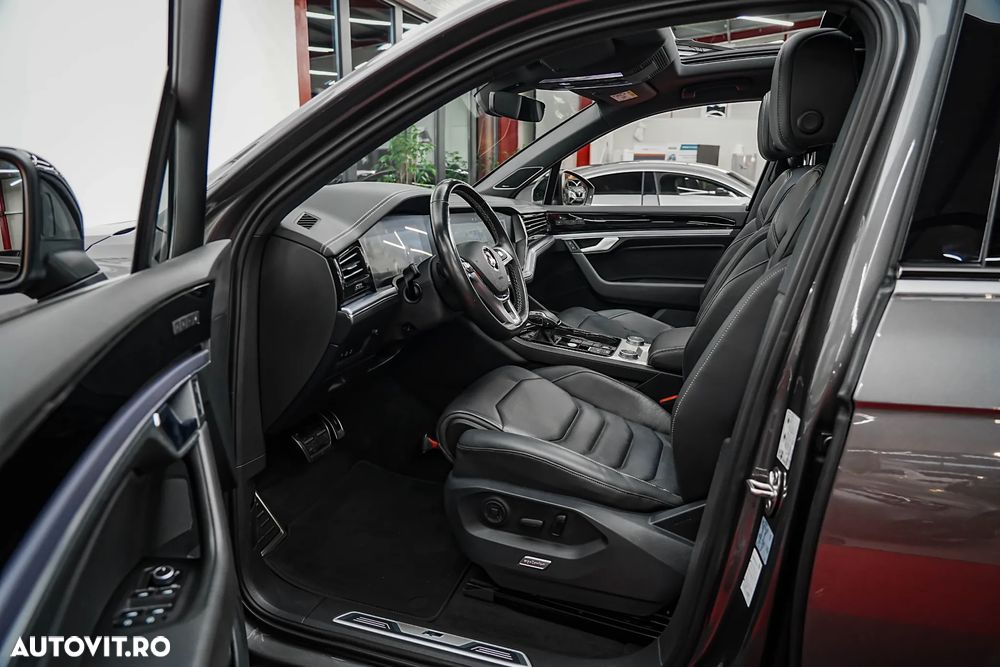 Volkswagen Touareg 3.0 V6 TDI 4Motion DPF Automatik R-Line - 4