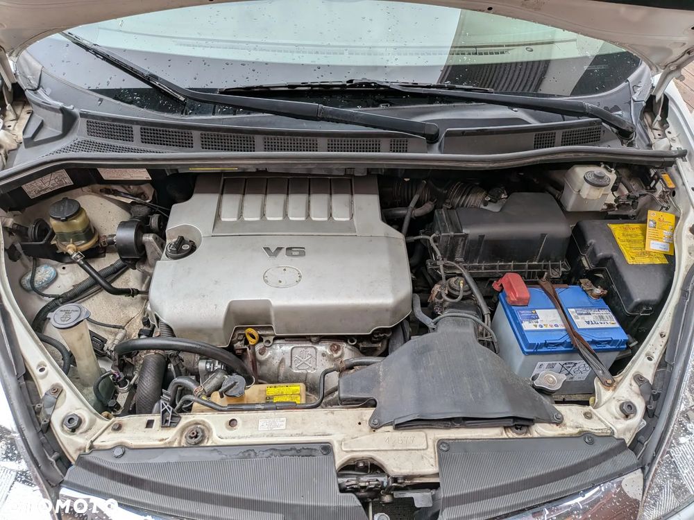 Toyota Sienna - 17