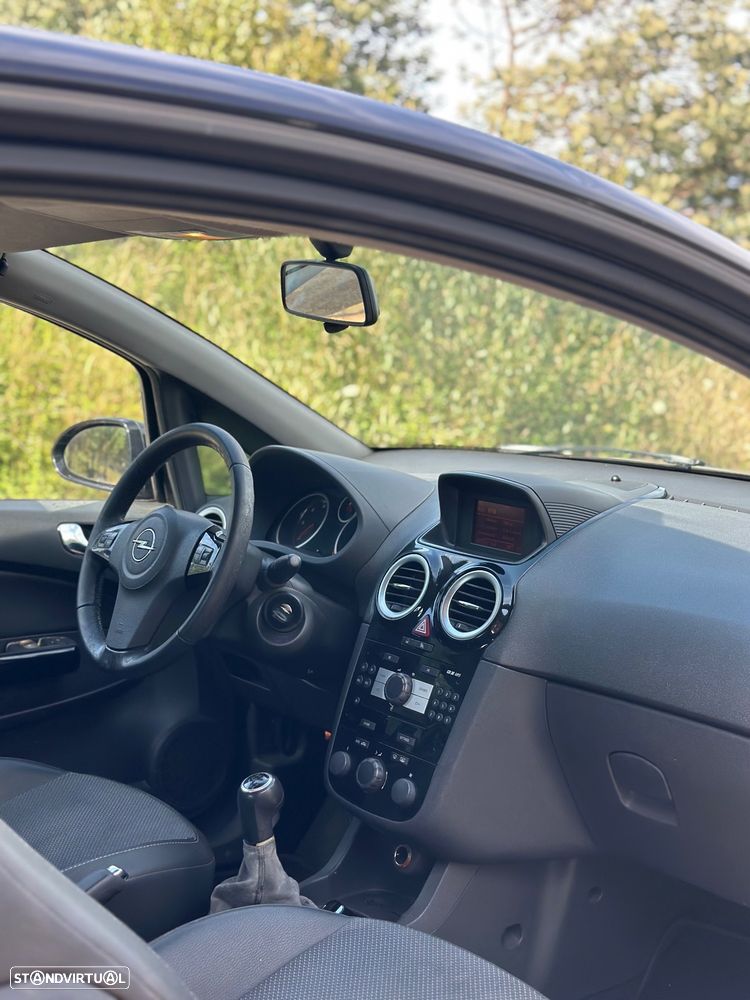 Opel Corsa - 4