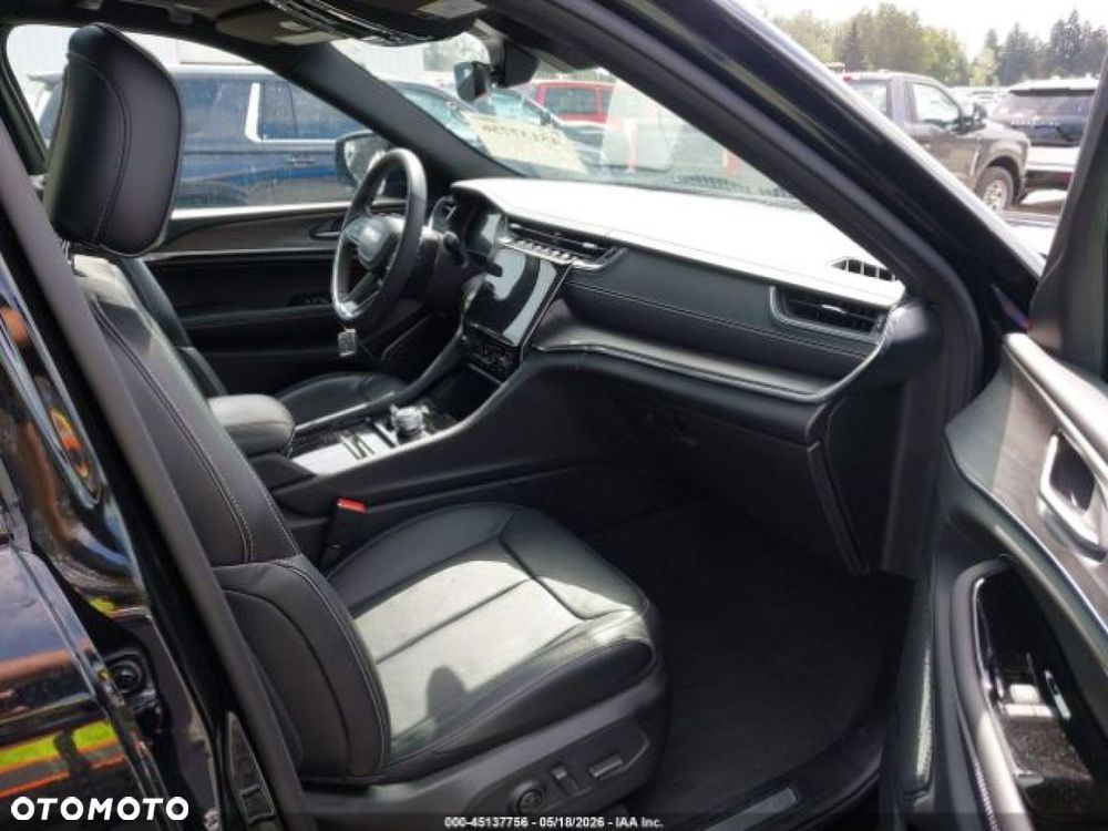 Jeep Grand Cherokee - 7